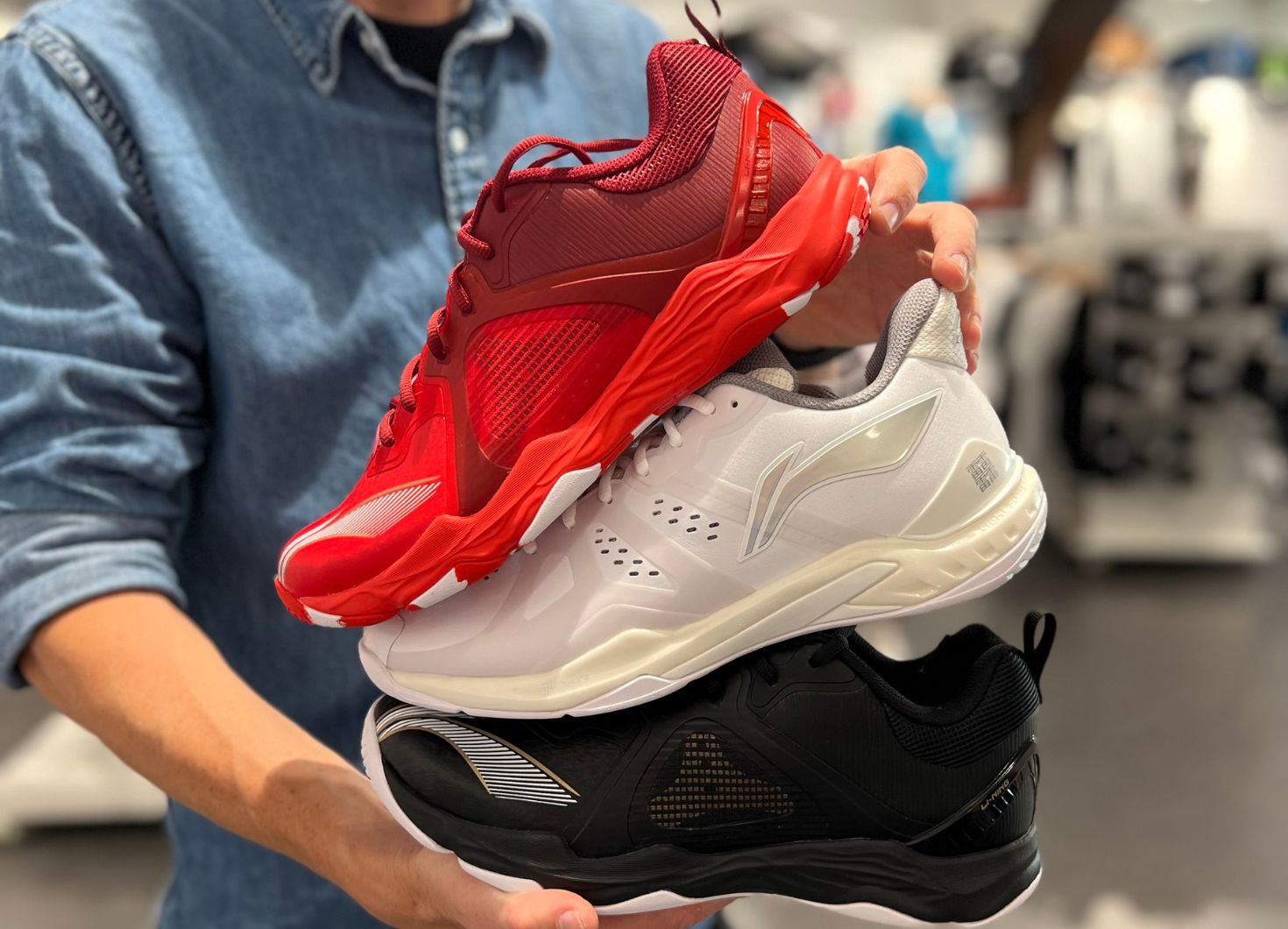 Li-Ning: Badmintonudstyr - Find dit match! - Badmintonshoppen